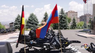 Германия передала Армении 16 снегоходов для высокогорных условий: что это значит для Котайка