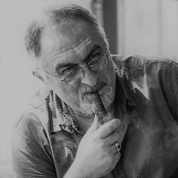 Армен Мовсисян, известный певец и композитор, на мероприятии в Абовяне