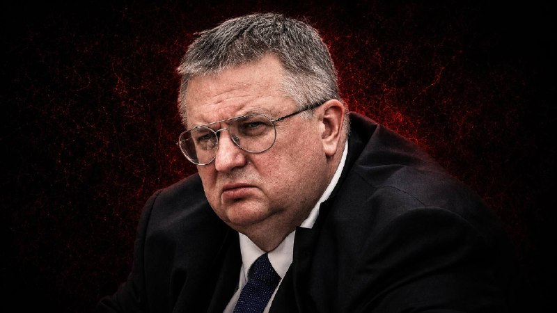 Вице-премьер РФ Алексей Оверчук на встрече, обсуждая вопросы членства Армении в ЕАЭС