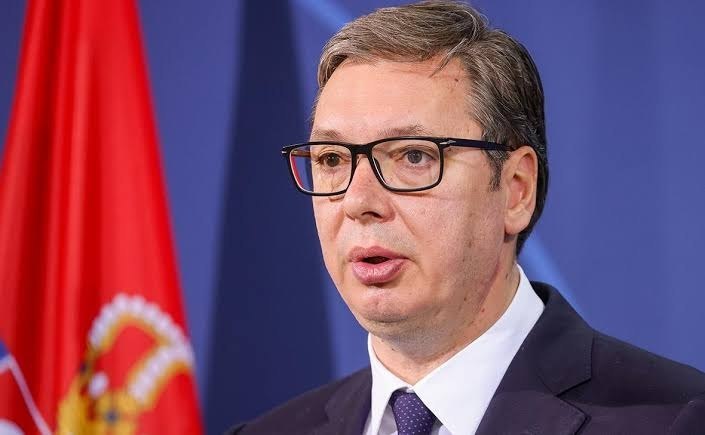 Президент Сербии Вучич объявил об отставке: в стране пройдут досрочные выборы