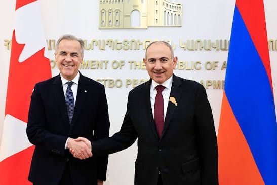 Премьер-министр Канады Марк Карни и премьер-министр Армении Никол Пашинян