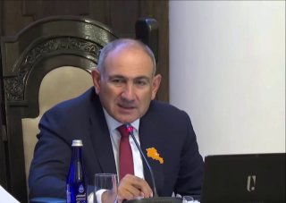 Пашинян: перед Арменией открылись огромные возможности для предпринимателей в рамках ЕАЭС