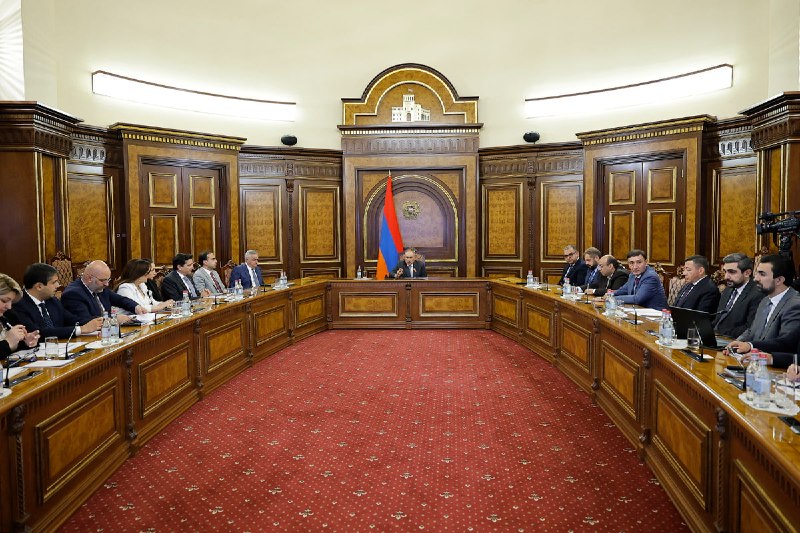 Пашинян обсудил инвестиционные приоритеты для Еревана и Гюмри: что это значит для Абовяна и Котайка?
