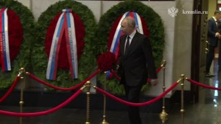 В Москве простились с экс-министром обороны РФ Сергеем Ивановым: подробности церемонии