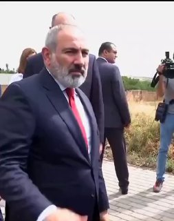 Министр Давид Худатян на брифинге о тарифах на газ в Армении