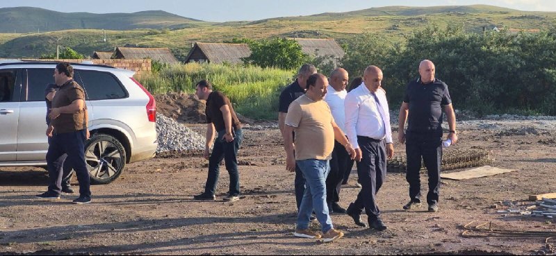 Делегация Фонда территориального развития Армении посетила Ширакскую область для мониторинга строительства школ и детсадов
