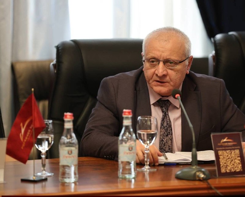 Сурен Суренянц, кандидат от ППА, делает заявление о провокациях власти в Абовяне